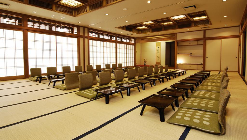Kasugai View Hotel Fuefuki Экстерьер фото