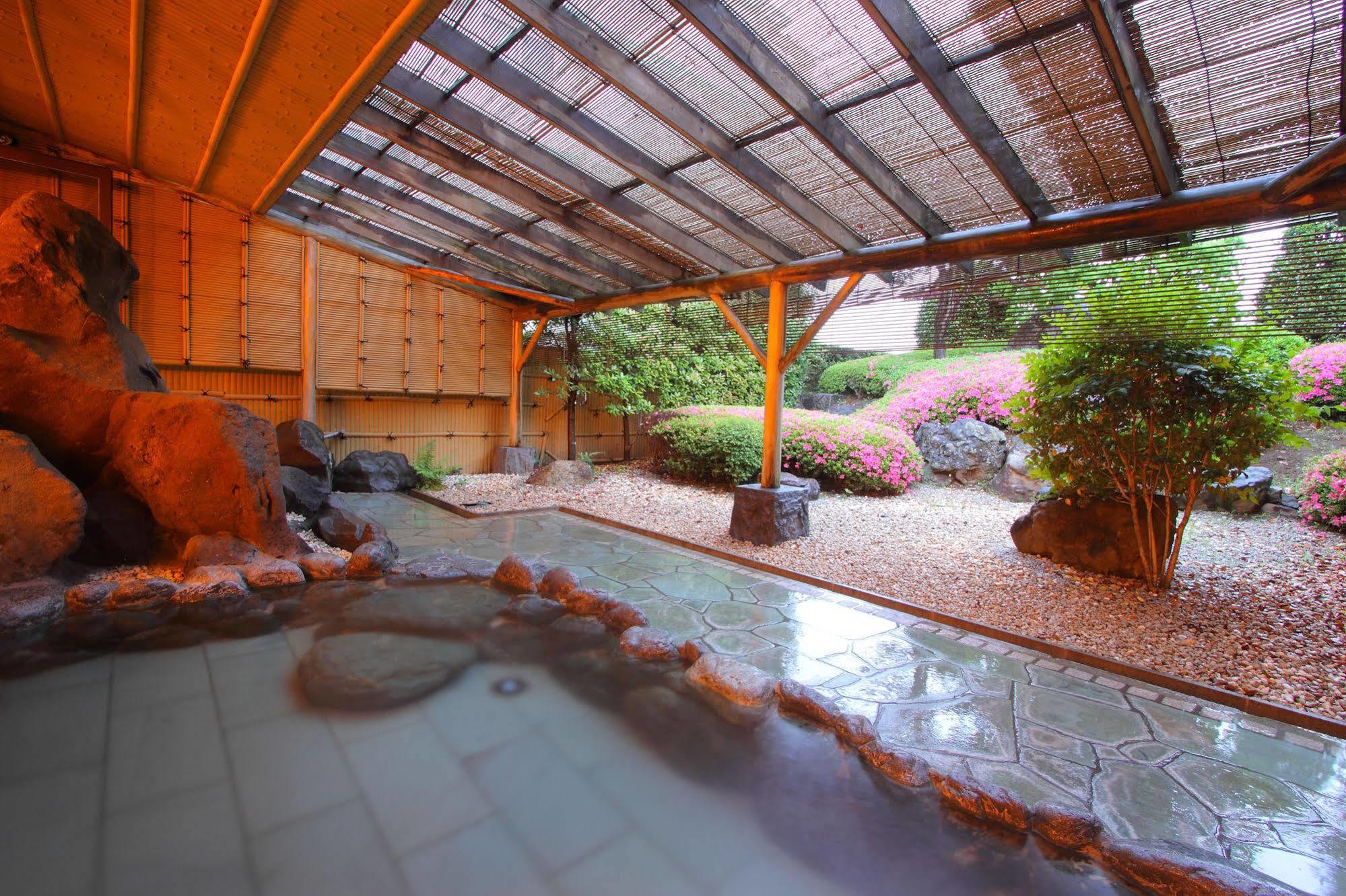 Kasugai View Hotel Fuefuki Экстерьер фото